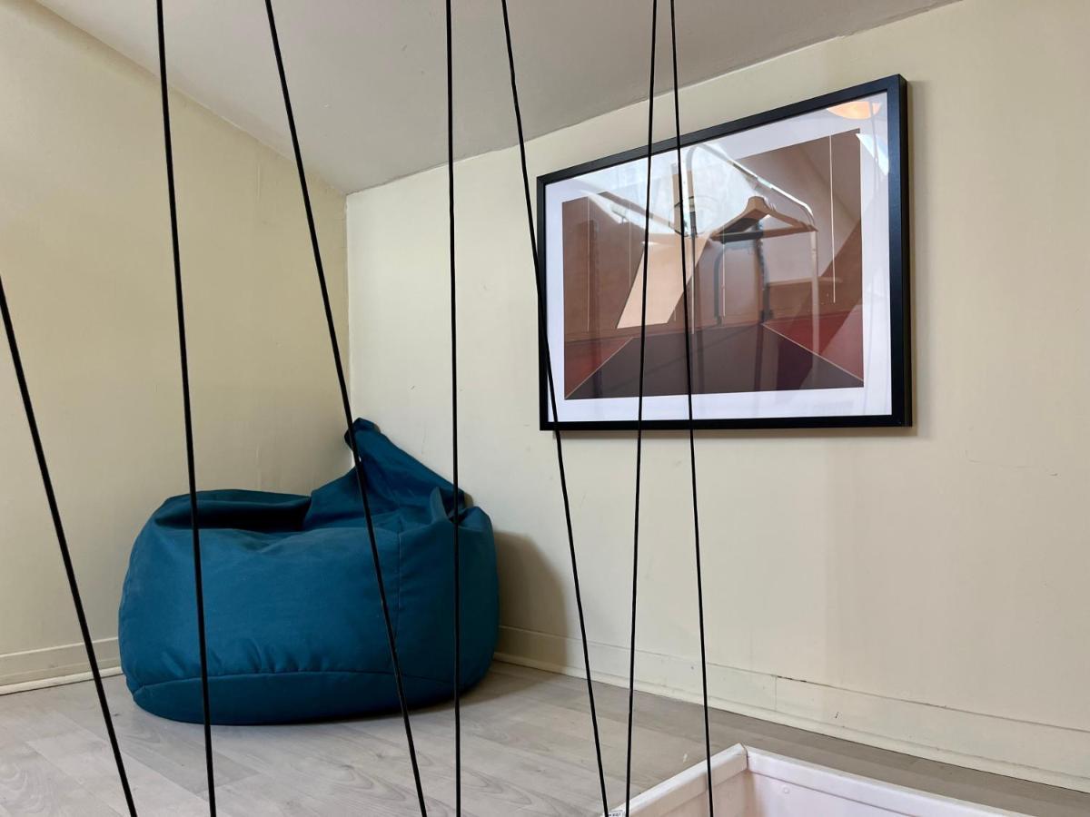 Suite Jason Villeurbanne Luaran gambar